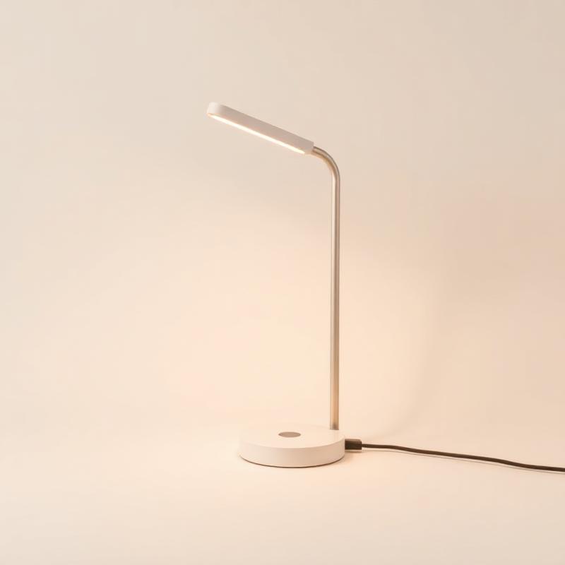 Xiaomi / Baseus segmenti LED Masa Lambası (Şarjlı, Kısılabilir) — Göz sağlığını gözeten kısılabilir ışığı ve şarjlı…